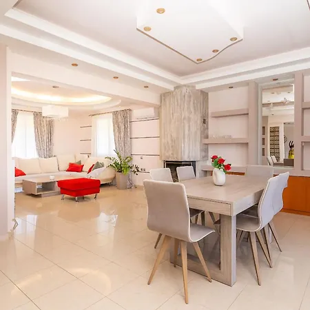 Casa Della Pace Apartment *