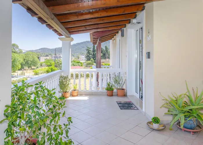 Casa Della Pace إياليسوس